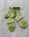 Picnic Mid Crew Socks: Oatmeal Red