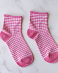 Picnic Mid Crew Socks: Oatmeal Red