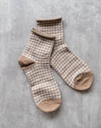 Picnic Mid Crew Socks: Oatmeal Red