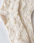 Engraving Flower Casual Socks: White